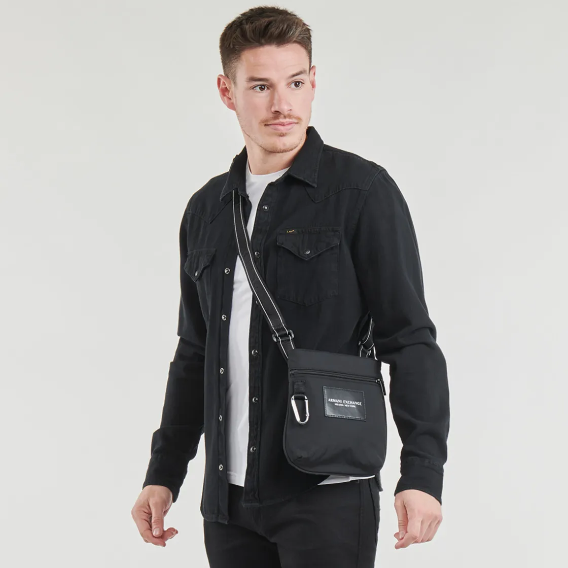 Armani Exchange - 952460< Pochettes / Sacoches