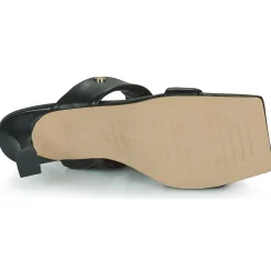 Betty London Mules / Sabots^- TEODORA