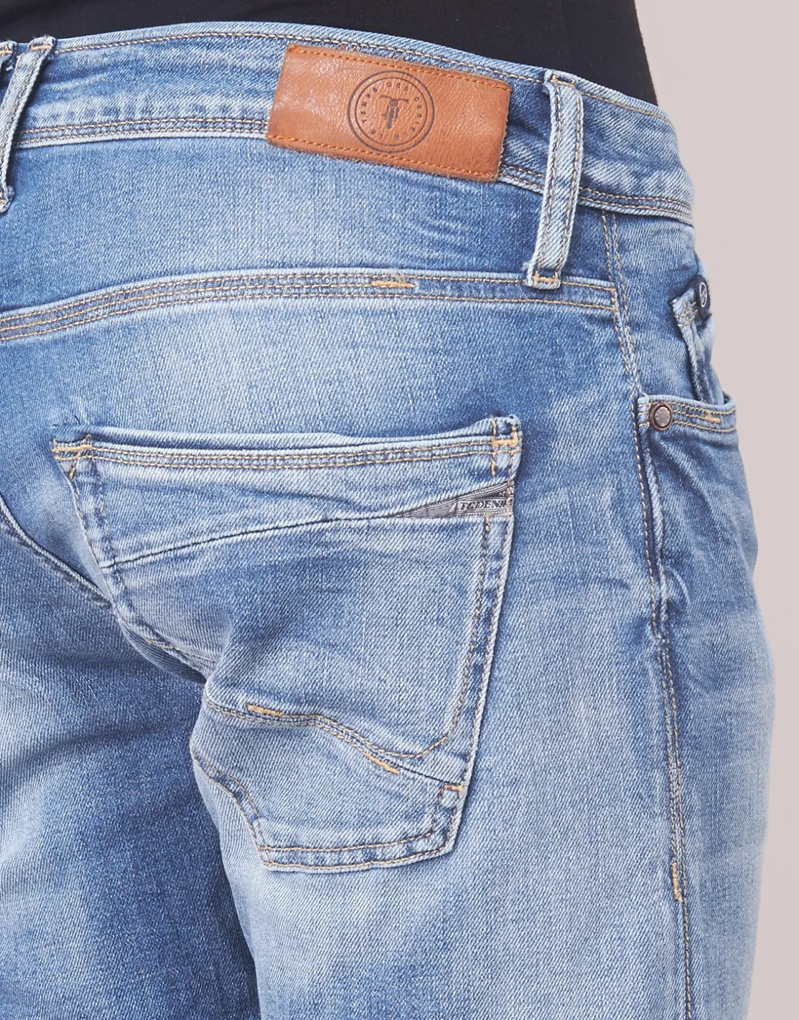 Le Temps des Cerises - 712 BASIC< Jeans