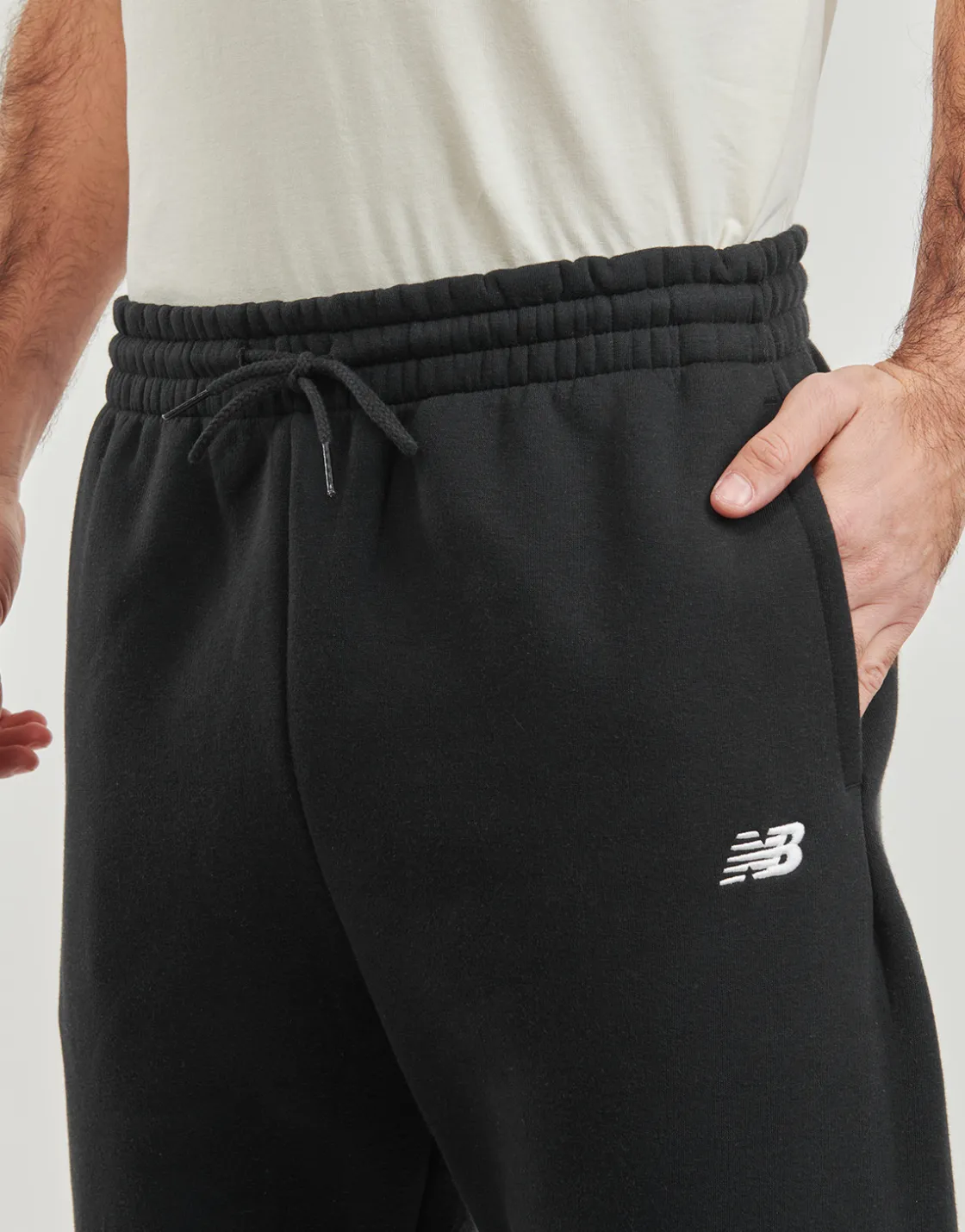 New Balance Joggings & Survêtements^- FLEECE JOGGER