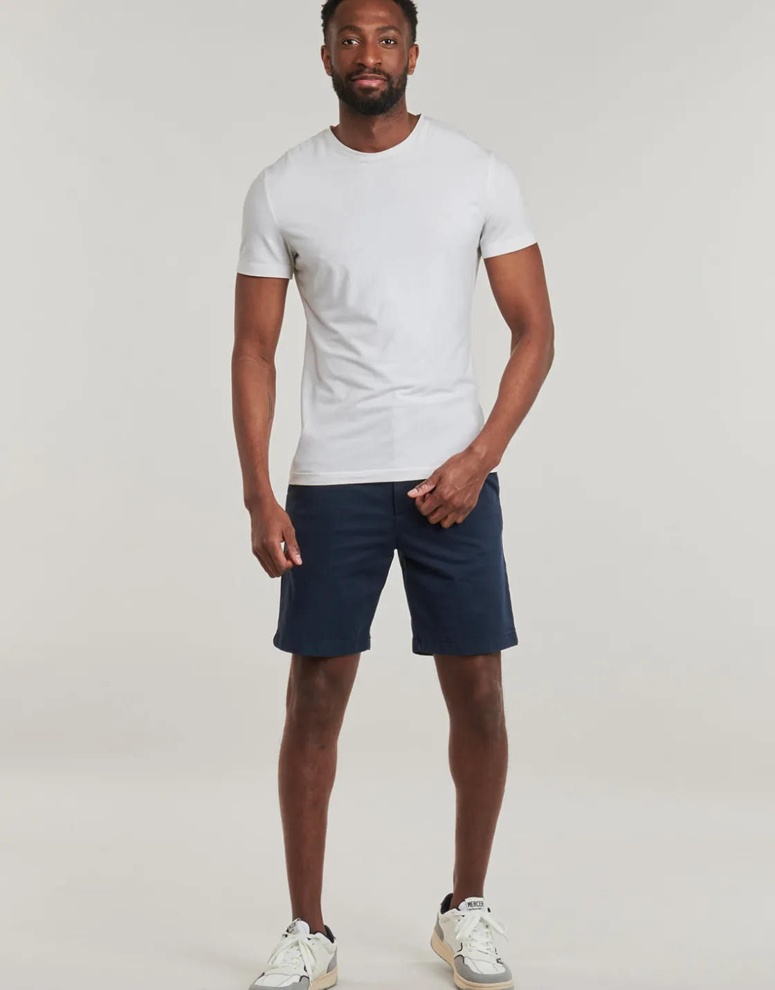 Pepe jeans Shorts & Bermudas^- REGULAR CHINO SHORT